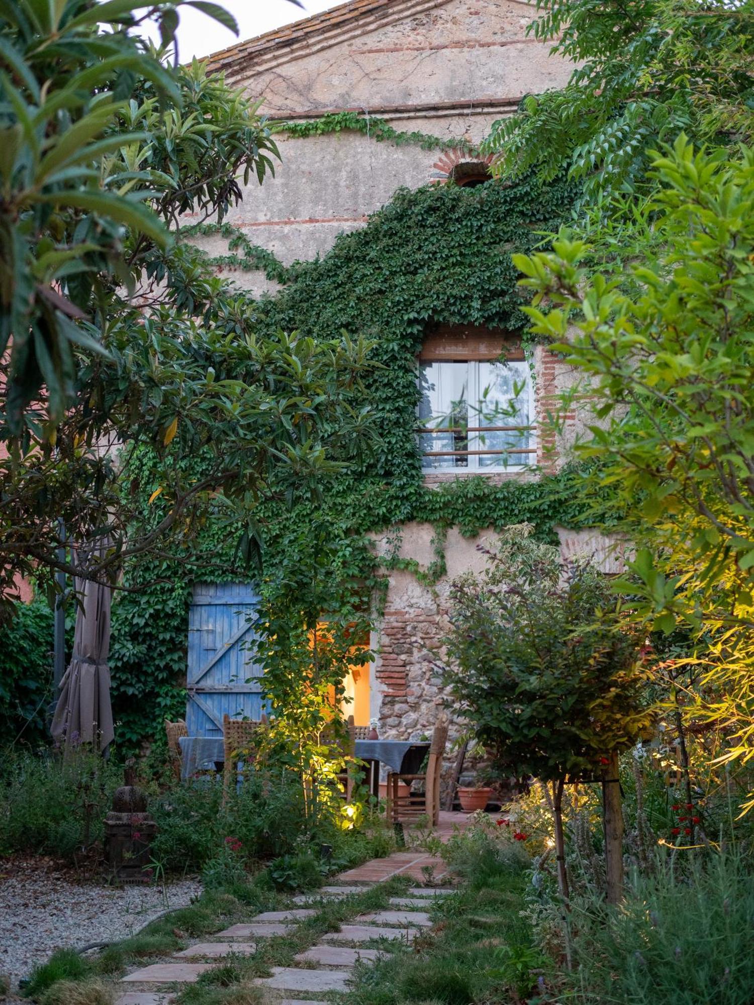 Le Mas De La Prade Bed and Breakfast Bages  Esterno foto